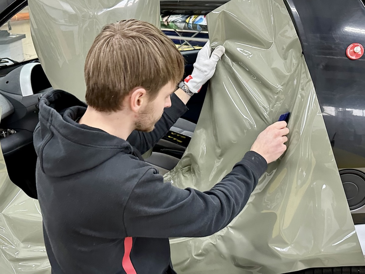 carwrapfolie wrappen instap